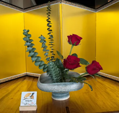 Ikebana arrangement made in a lesson